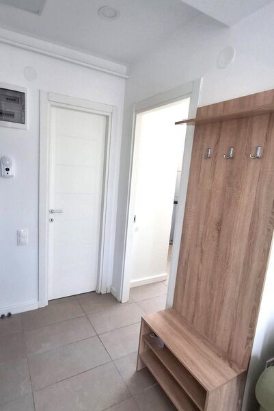 Cosmopolis, garsoniera moderna, loc de parcare inclus,